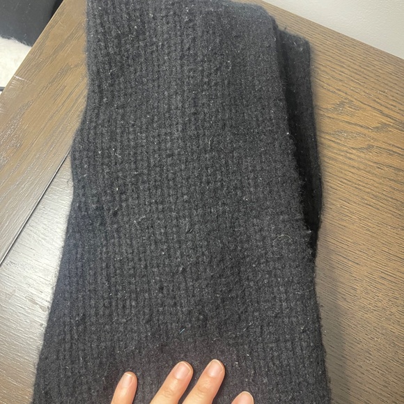 Alo Yoga Women's Black Joggers-tracksuits - Picture 5 of 5